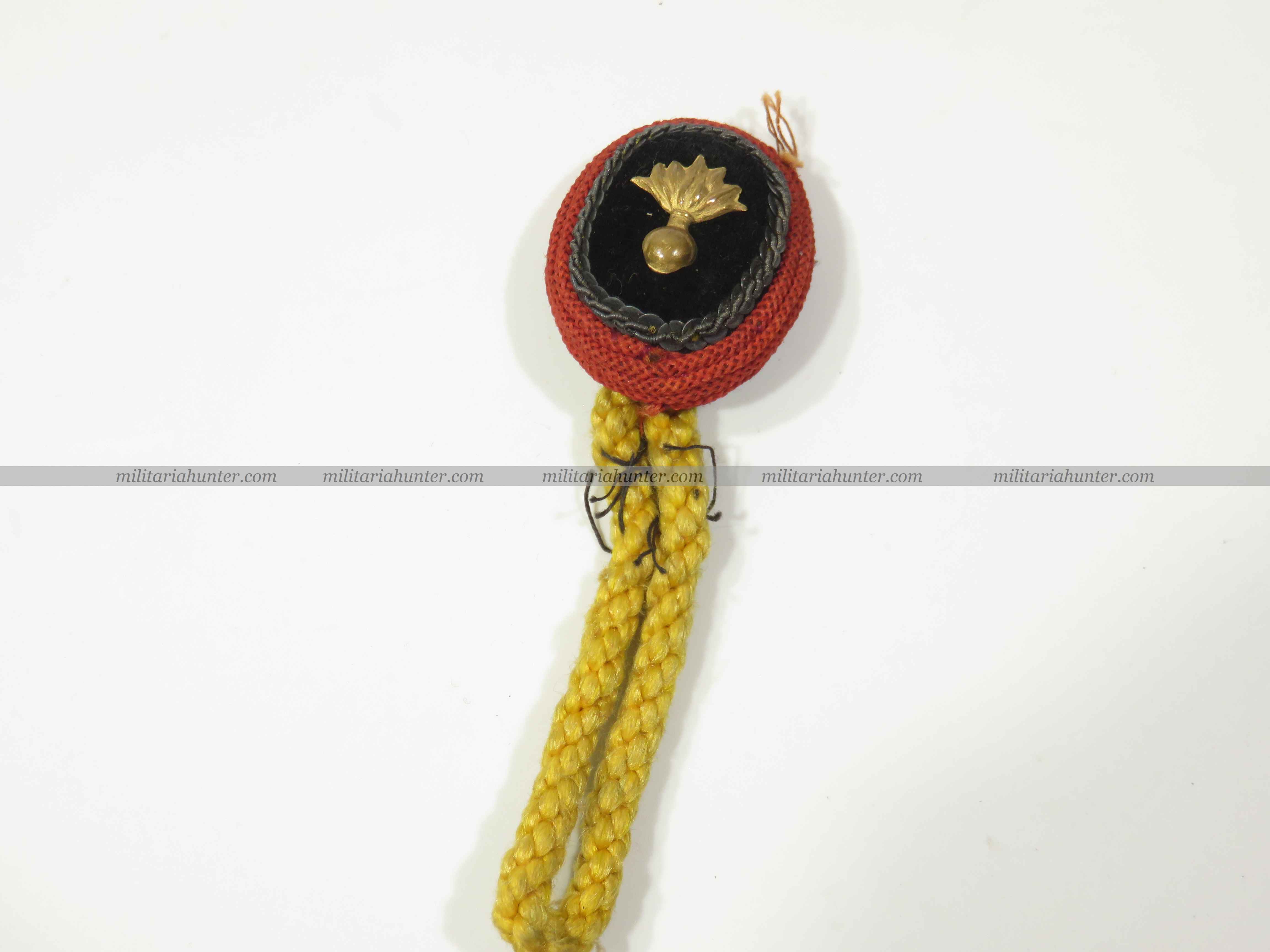militaria : Cocarde et tresse pour képi M1899 d'artilleur musicien de la Garde Civique