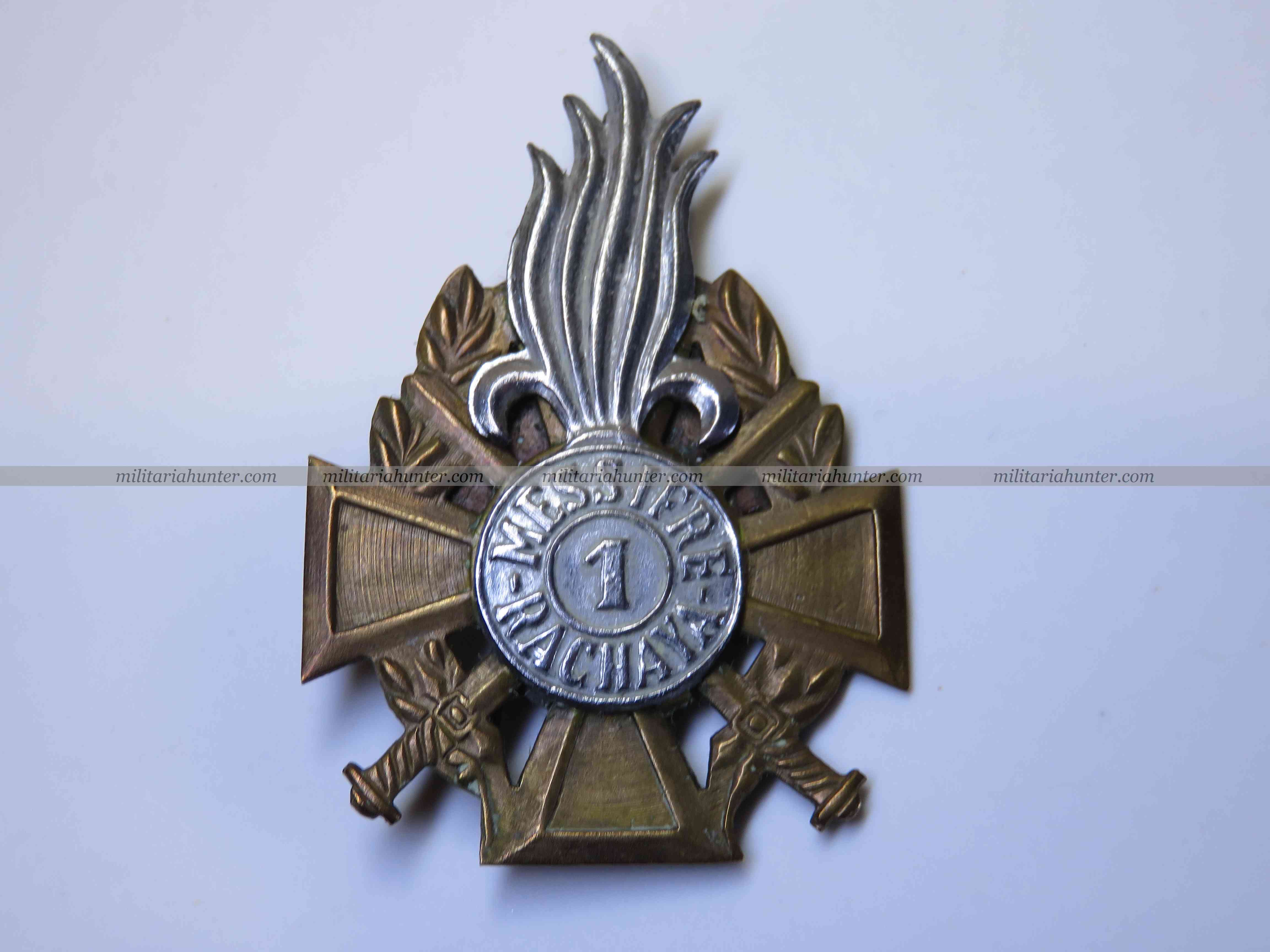 militaria : Indo - insigne du 4e Escadron du 1e REC Messifre Rachaya fab. locale