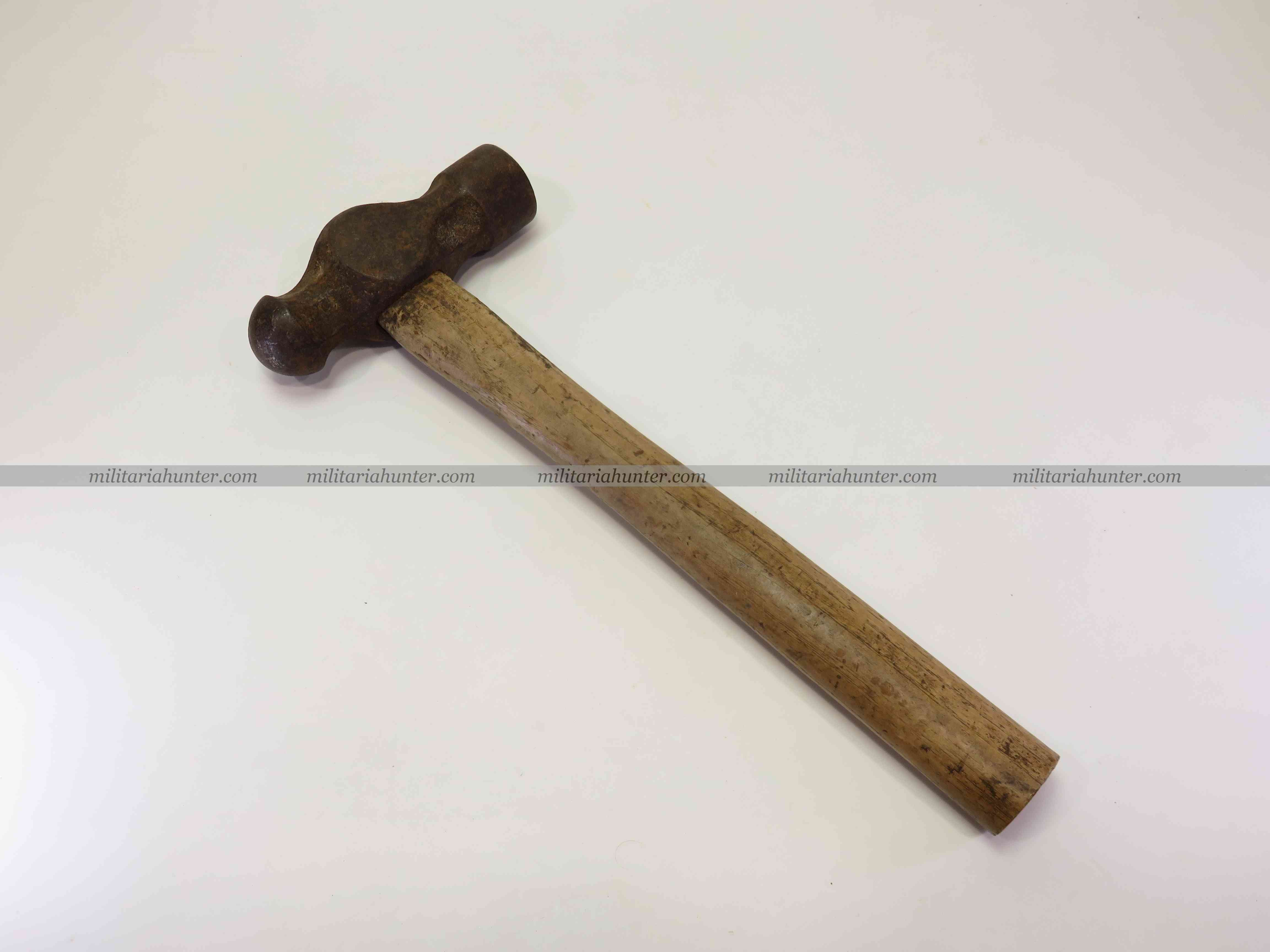 militaria : ww1 British hammer with Broad Arrow - marteau anglais ww1