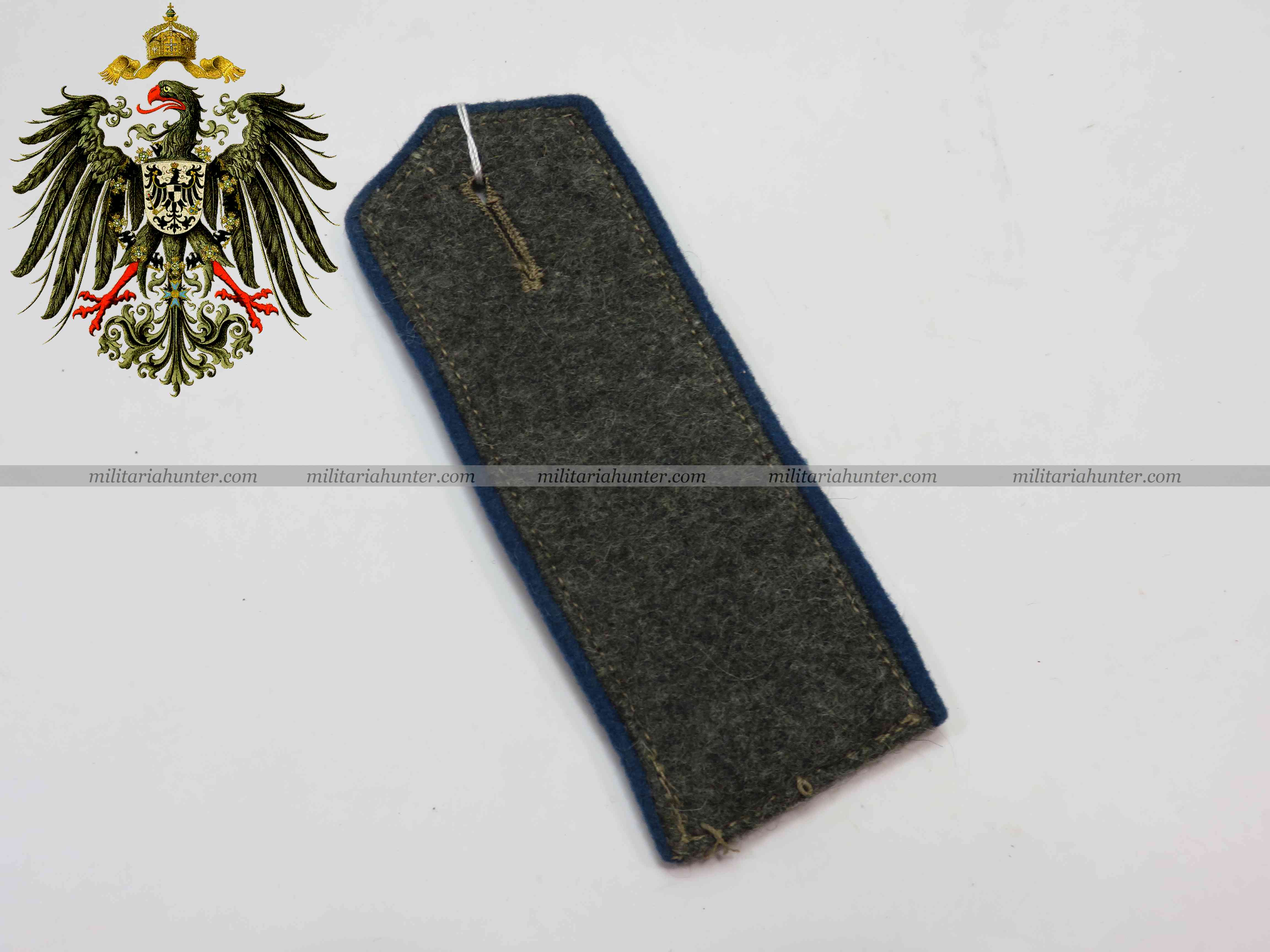 militaria : Patte d'épaule M1915 Garde Regiment zu Fuss nr 4