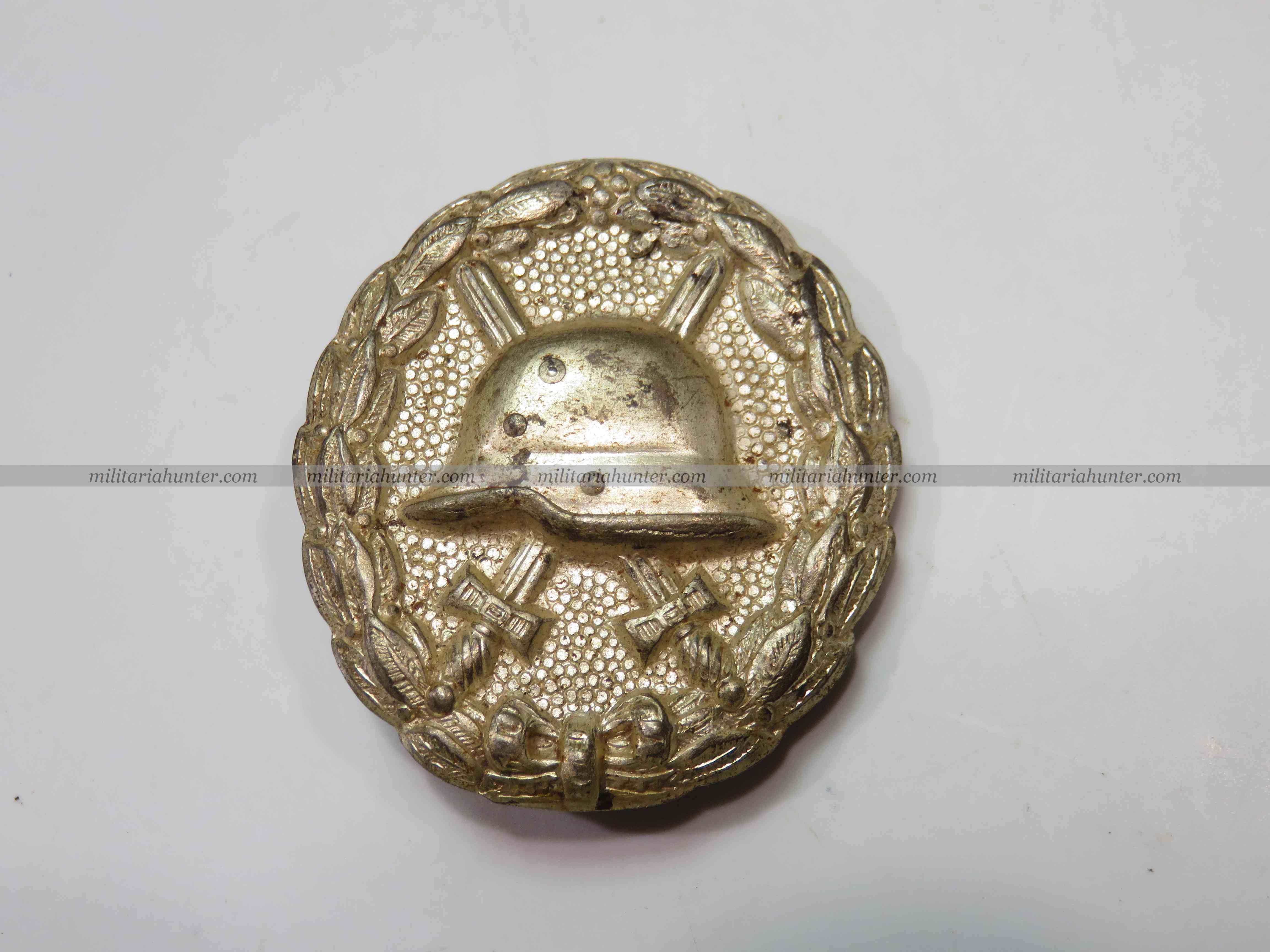 militaria : WW1 german silver wound badge - Verwundetenabzeichen - Badge blessé argent