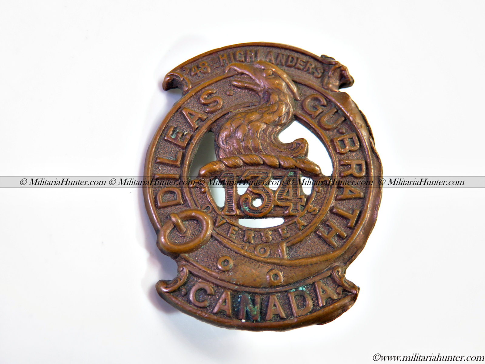 militaria : WW1 CEF 134th Battalion 48th Highlanders collar badge